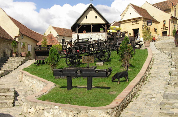 Картинка екскурсія фортеця ришнів